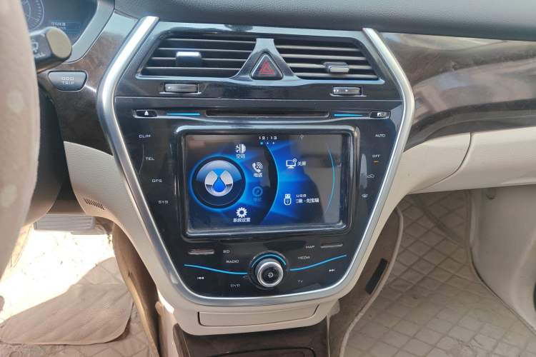 Used Denza 2014 Stylish Edition Audio And AC Panel