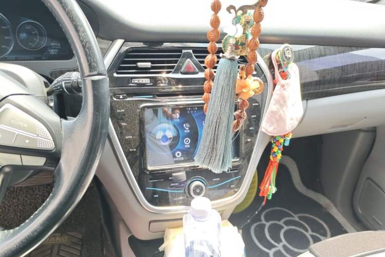 Used Denza 2014 Deluxe Edition Audio And AC Panel