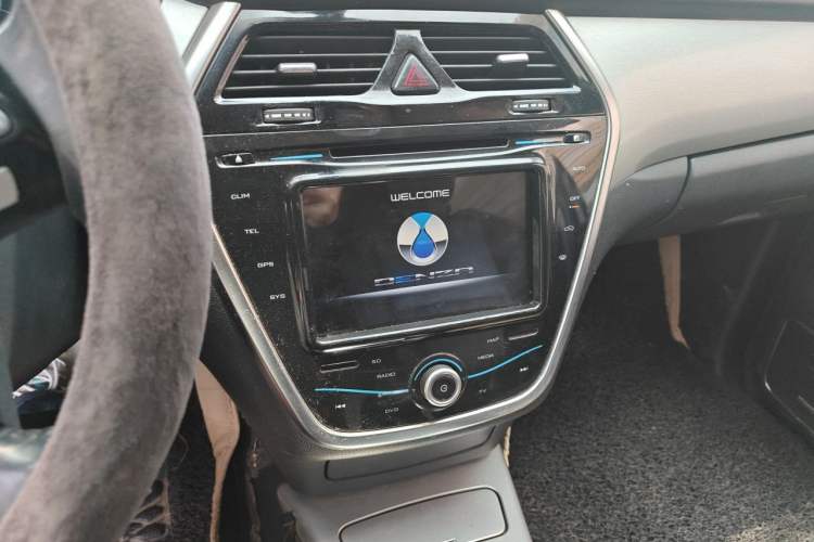 Used Denza 2014 Stylish Edition Audio And AC Panel