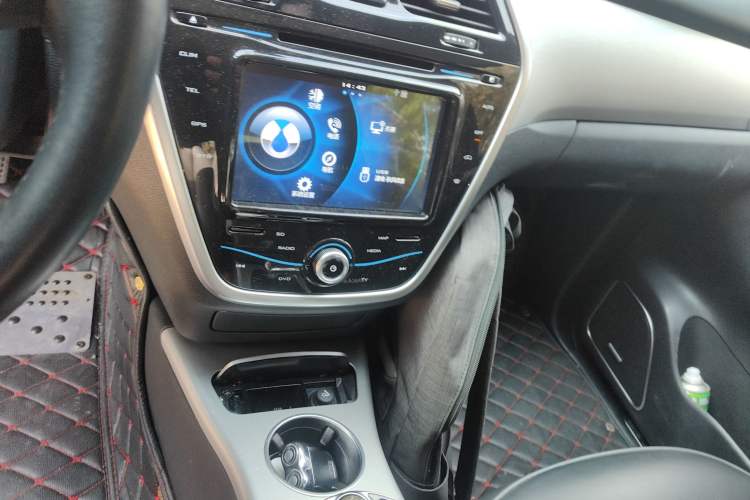 Used Denza 2014 Deluxe Edition Audio And AC Panel