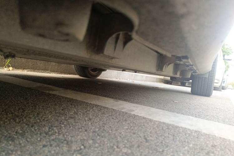 Used Denza 2014 Stylish Edition Chassis Front Left