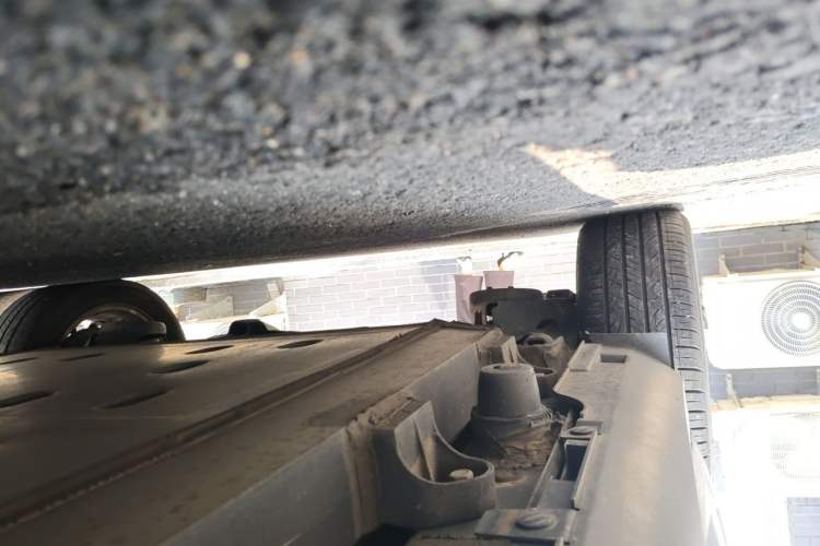 Used Denza 2014 Deluxe Edition Chassis Rear Right