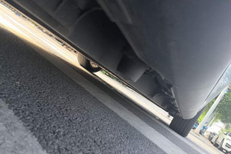 Used Denza 2014 Deluxe Edition Chassis Rear Right