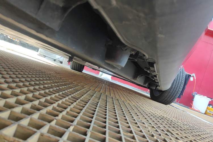 Used Denza 2014 Deluxe Edition Chassis Rear Right