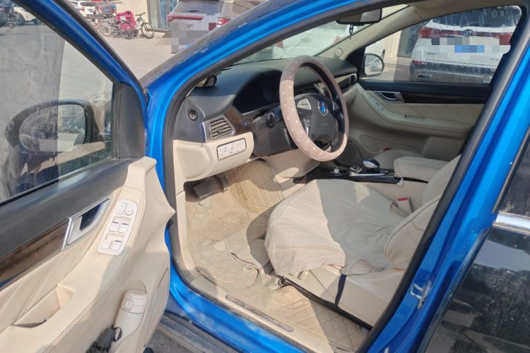 Used Denza 2014 Stylish Edition Driver Seat