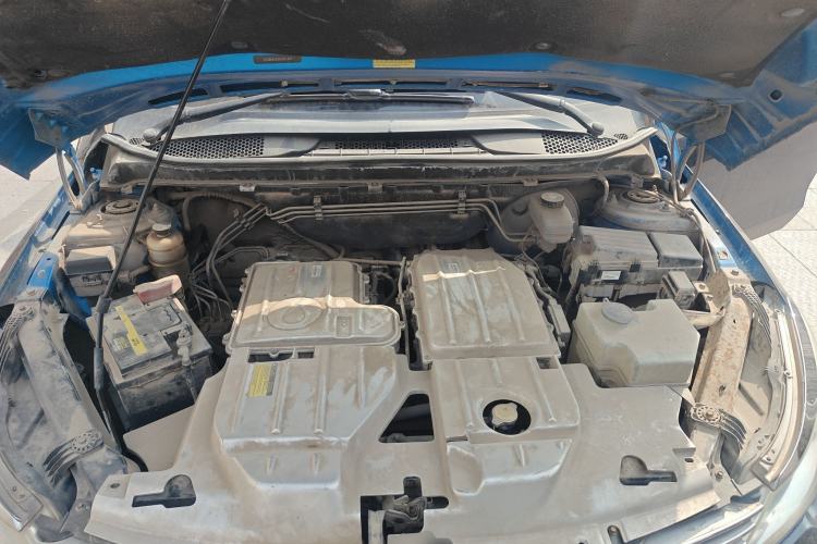 Used Denza 2014 Stylish Edition Engine Bay