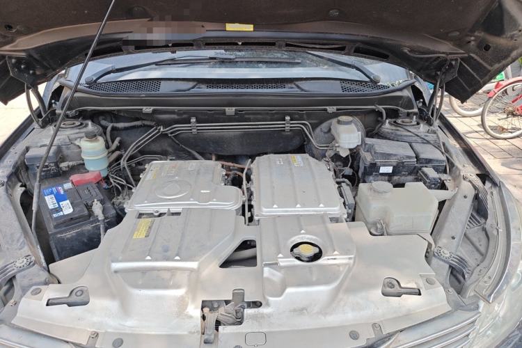 Used Denza 2014 Stylish Edition Engine Bay