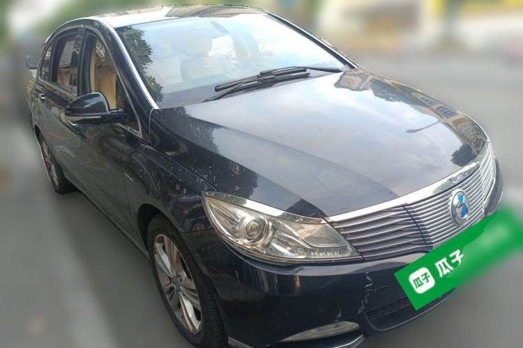 Used Denza 2014 Stylish Edition Front Right 45 Deg