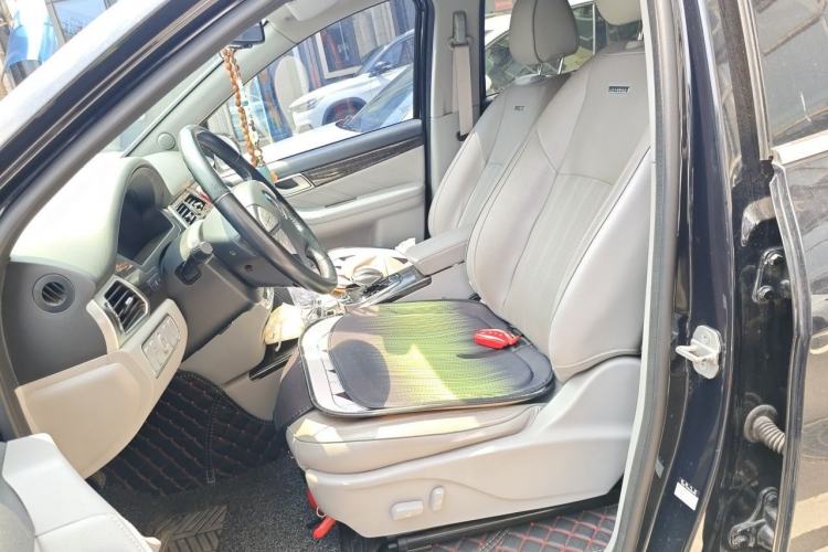 Used Denza 2014 Deluxe Edition Left Front Seat