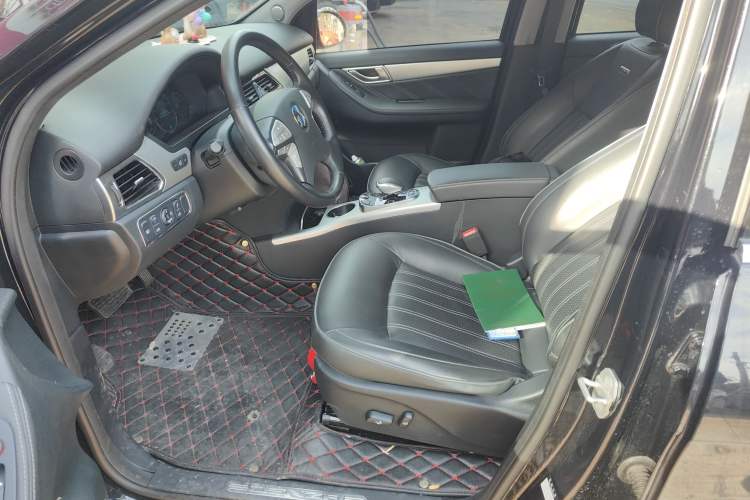 Used Denza 2014 Deluxe Edition Left Front Seat