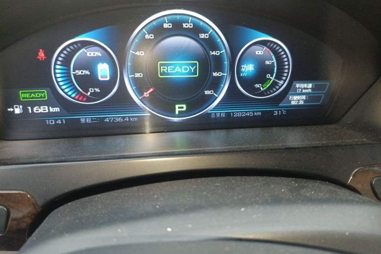 Used Denza 2014 Stylish Edition Odometer Close Up