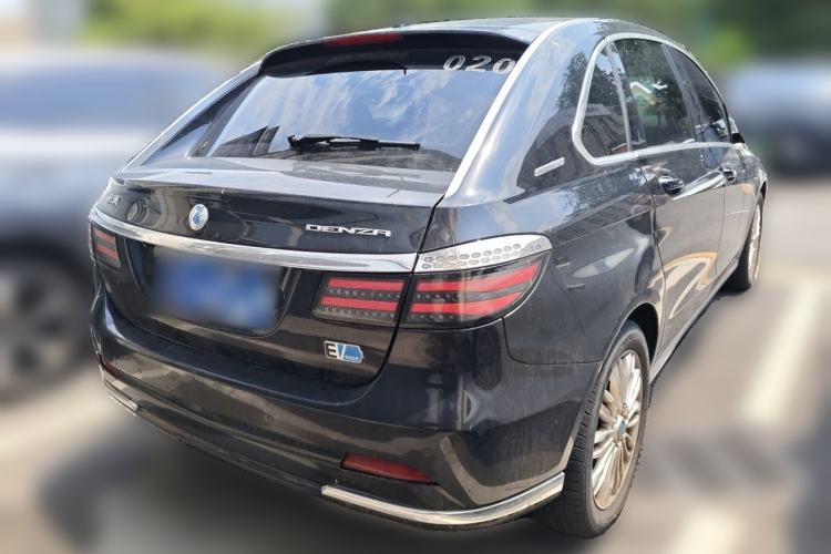 Used Denza 2014 Deluxe Edition Rear Right 45 Deg