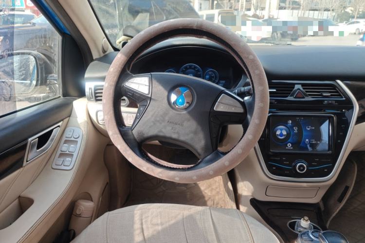 Used Denza 2014 Stylish Edition Steering Wheel
