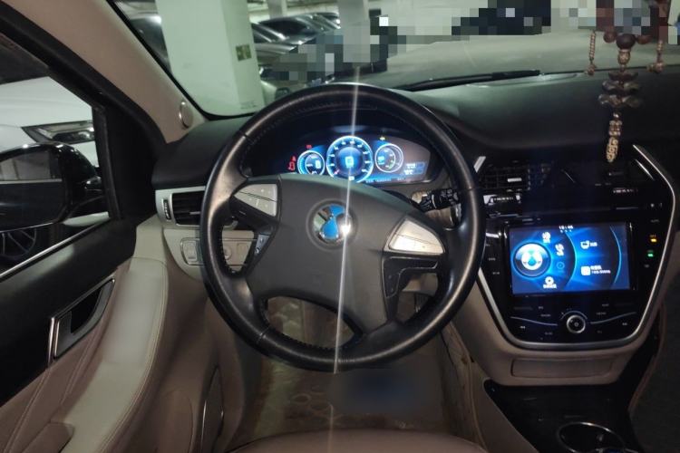 Used Denza 2014 Stylish Edition Steering Wheel