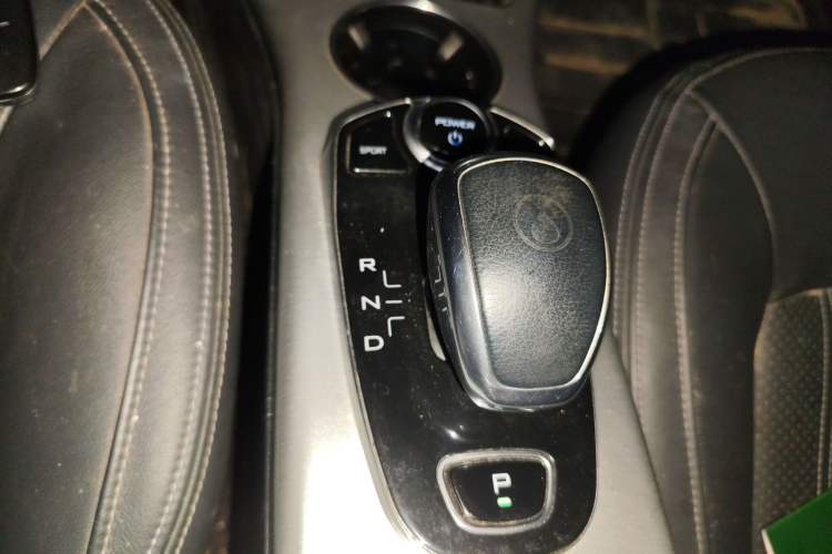Used Denza 2014 Stylish Edition Gear Lever