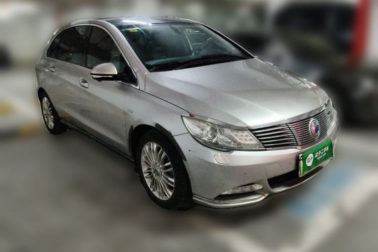Used Denza 2014 Deluxe Edition Front Right 45 Deg