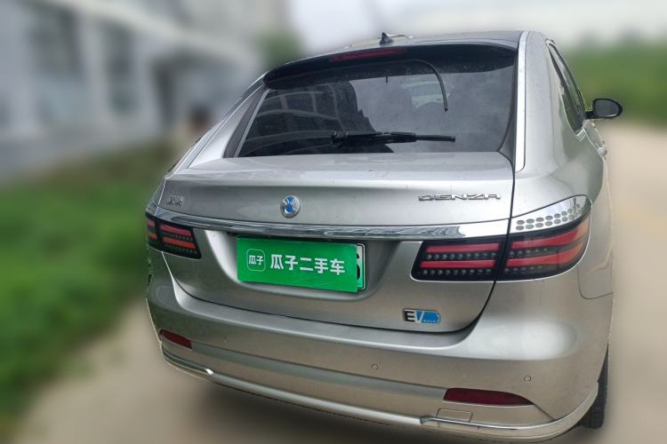 Used Denza 2014 Deluxe Edition Rear