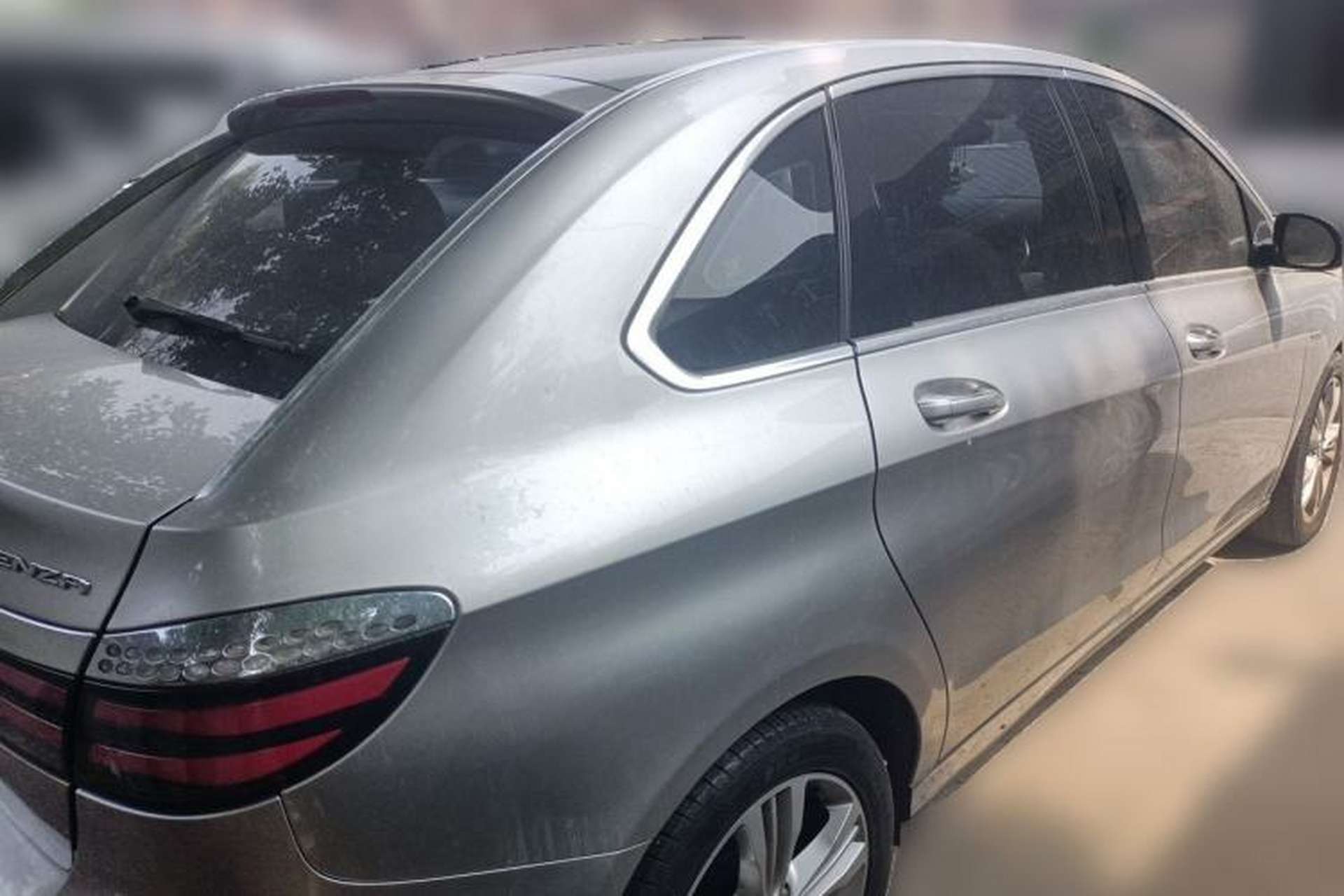 Used Denza 2014 Stylish Edition Rear Right 45 Deg