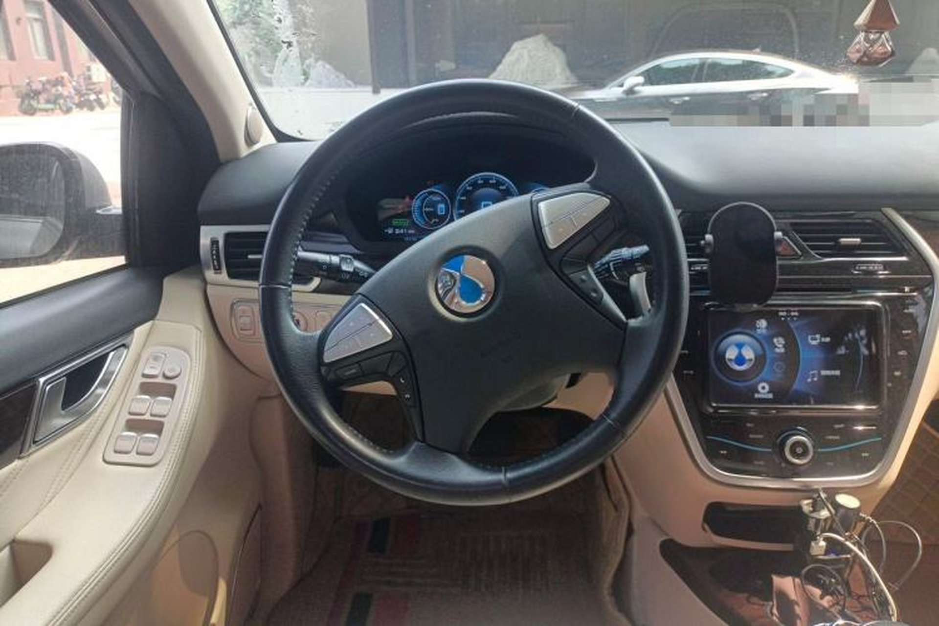 Used Denza 2014 Stylish Edition Steering Wheel