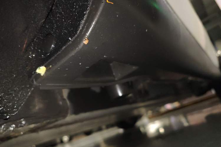 Used Denza 2014 Stylish Edition Chassis Front Left