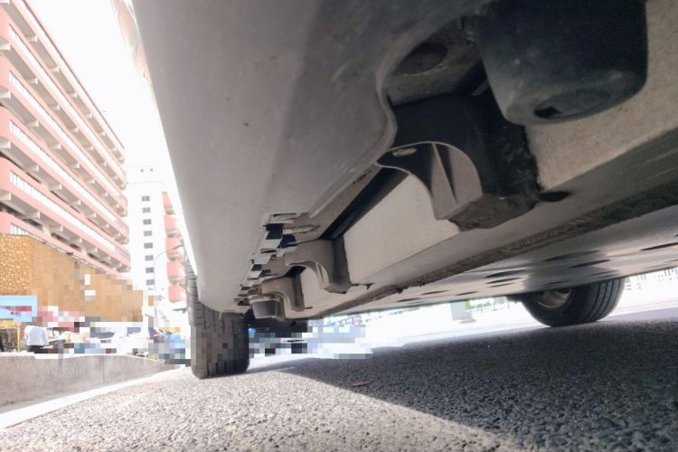Used Denza 2014 Stylish Edition Chassis Front Right