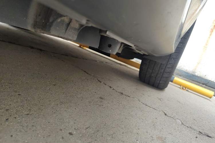 Used Denza 2014 Deluxe Edition Chassis Rear Left