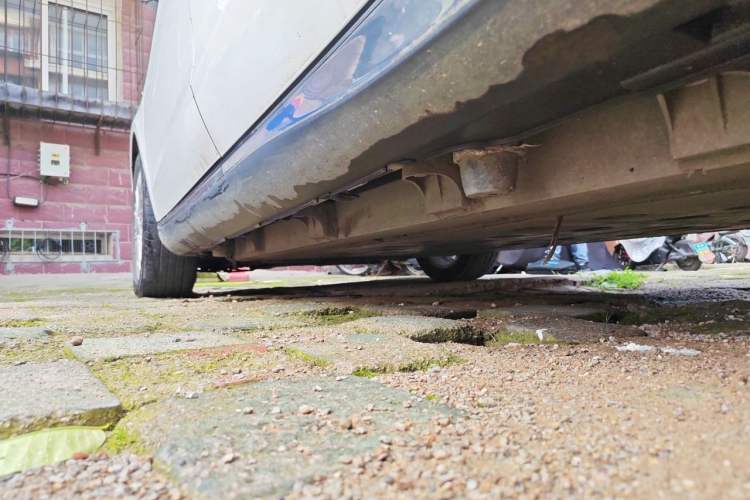 Used Denza 2014 Deluxe Edition Chassis Rear Left