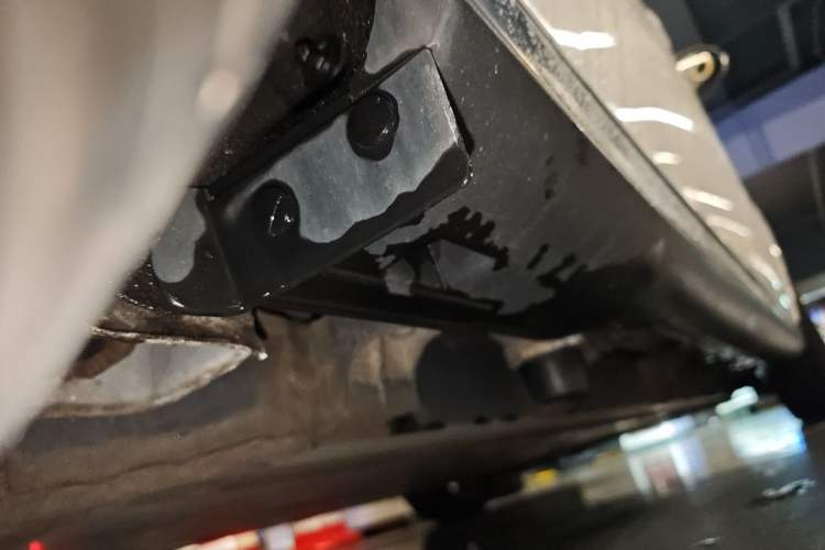 Used Denza 2014 Stylish Edition Chassis Rear Right