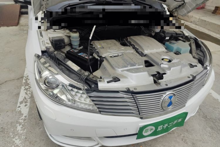 Used Denza 2014 Deluxe Edition Engine Bay Right