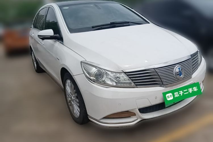 Used Denza 2014 Deluxe Edition Front Right 45 Deg
