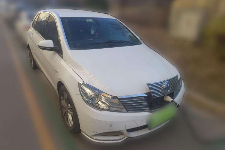 Used Denza 2014 Stylish Edition Front Right 45 Deg