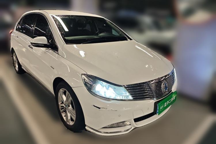 Used Denza 2014 Stylish Edition Front Right 45 Deg