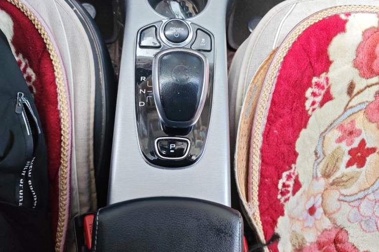 Used Denza 2014 Deluxe Edition Gear Lever