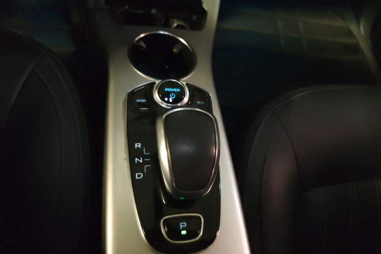 Used Denza 2014 Stylish Edition Gear Lever