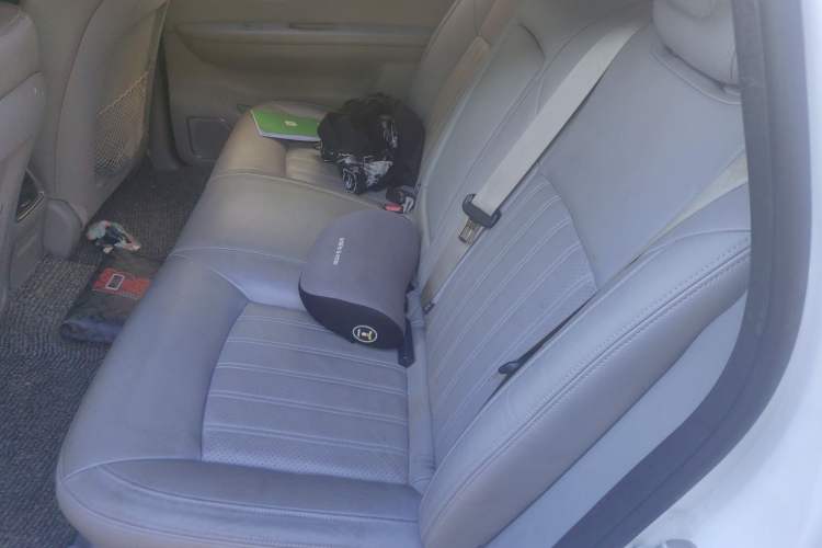 Used Denza 2014 Stylish Edition Left Rear Seat