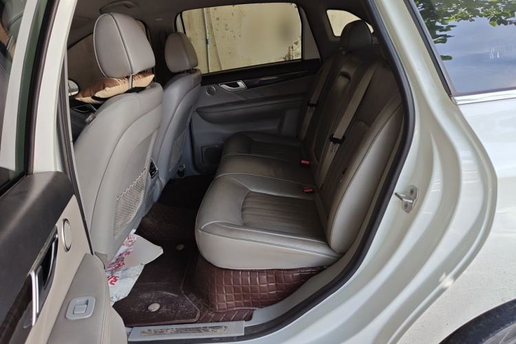Used Denza 2014 Deluxe Edition Left Rear Seat
