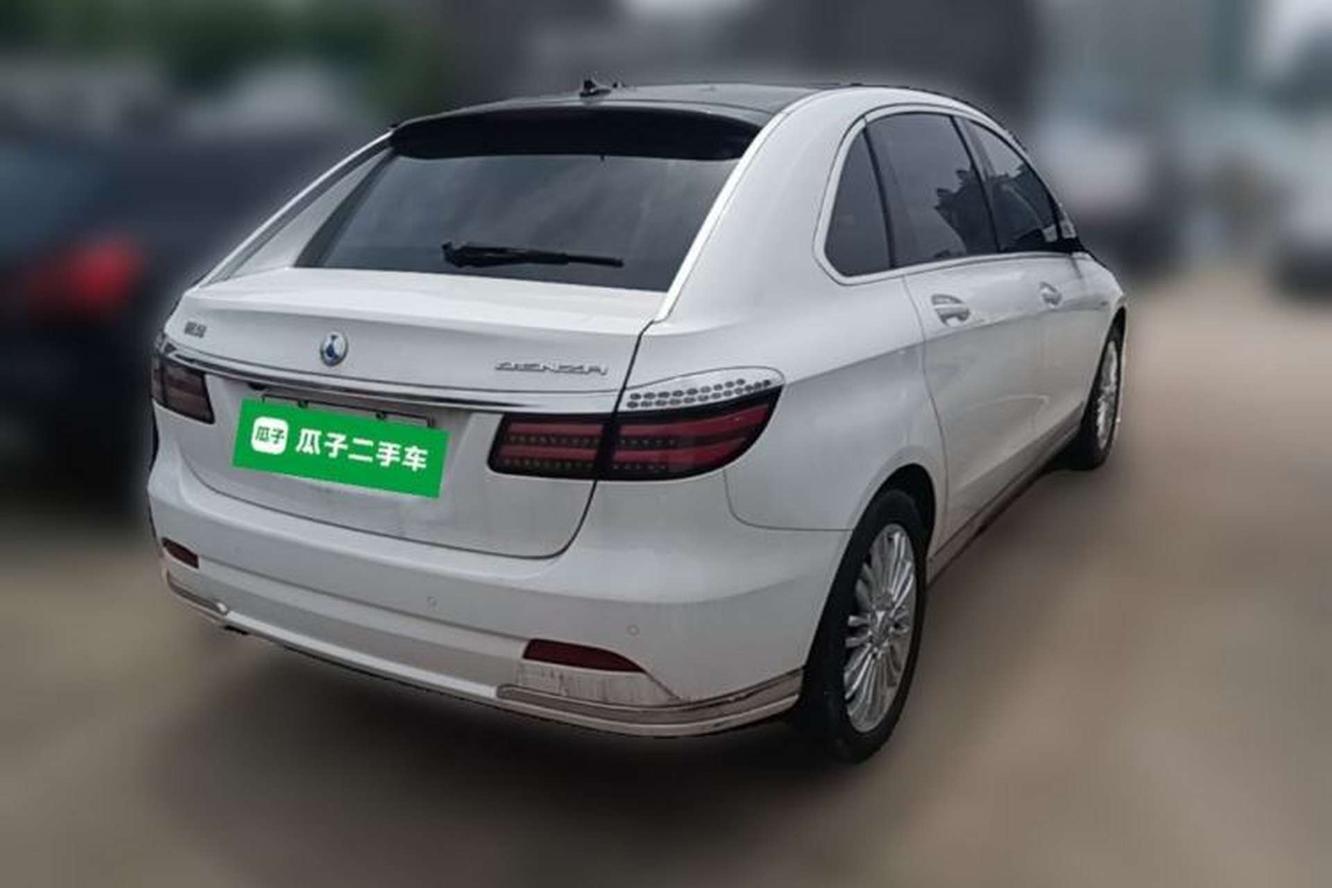 Used Denza 2014 Deluxe Edition Rear Right 45 Deg
