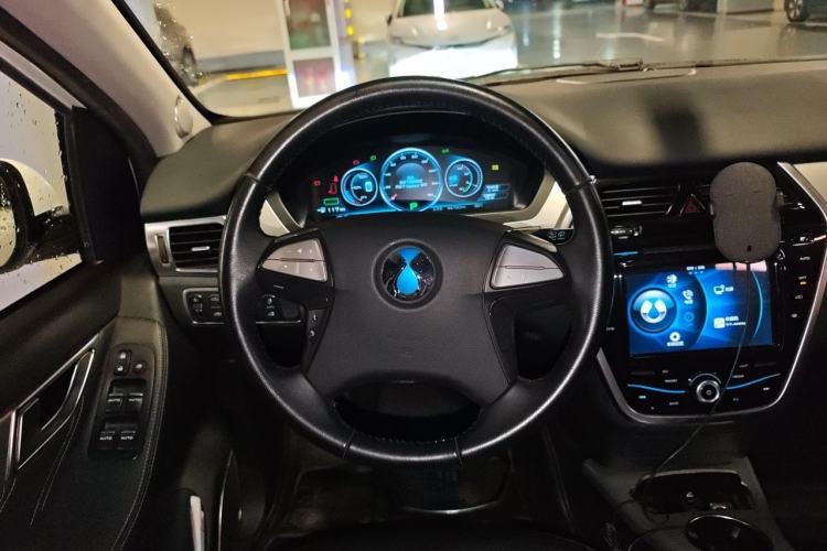 Used Denza 2014 Stylish Edition Steering Wheel