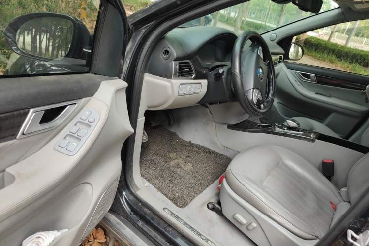 Used Denza 2017 Honor Edition Driver Seat