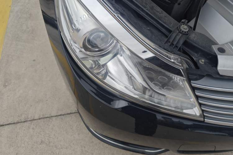 Used Denza 2017 Stylish Edition Right Front Headlight