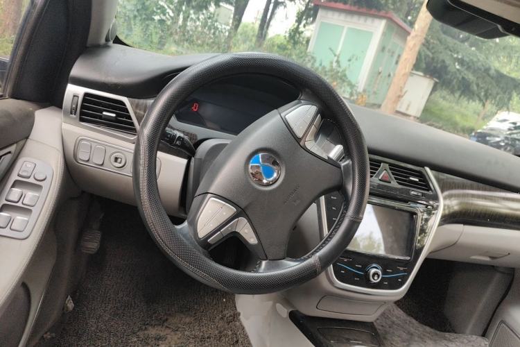 Used Denza 2017 Honor Edition Steering Wheel