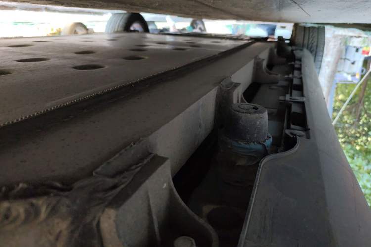 Used Denza 2017 Stylish Edition Chassis Rear Left