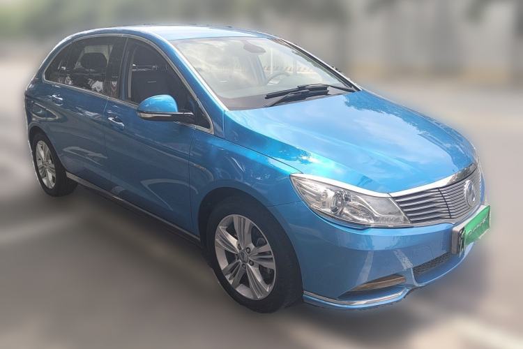 Used Denza 2017 Stylish Edition Front Right 45 Deg