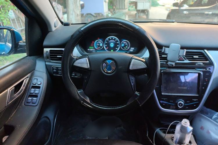 Used Denza 2017 Stylish Edition Steering Wheel