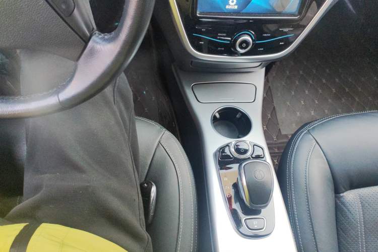Used Denza 2017 Stylish Edition Gear Lever