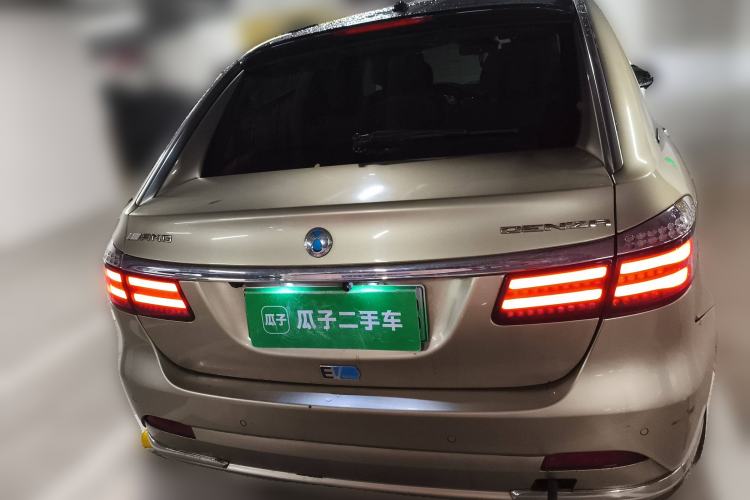 Used Denza 2017 Honor Edition Rear