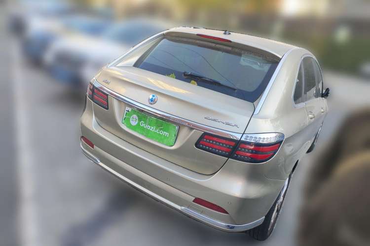 Used Denza 2017 Stylish Edition Rear Right 45 Deg