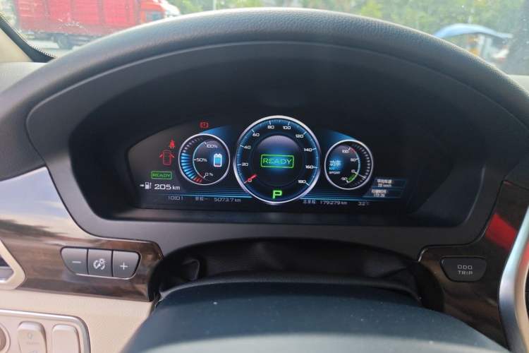 Used Denza 2017 Stylish Edition Instrument Cluster