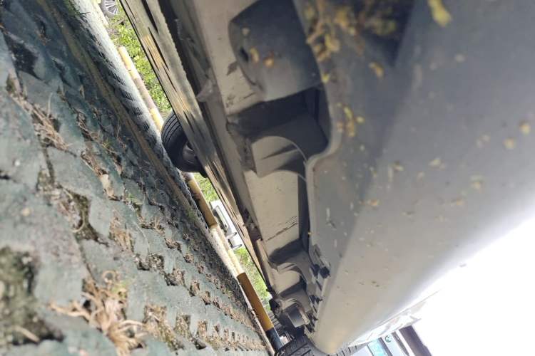 Used Denza 2017 Honor Edition Chassis Front Left