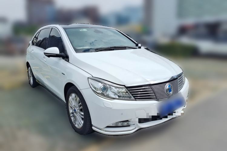 Used Denza 2017 Honor Edition Front Right 45 Deg